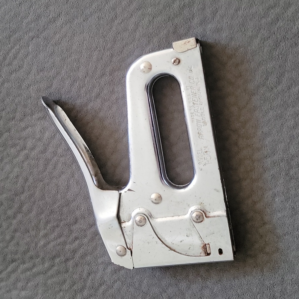 Arrow T50 Heavy Duty Staple Gun for Upholstery, Wood, Crafts, DIY